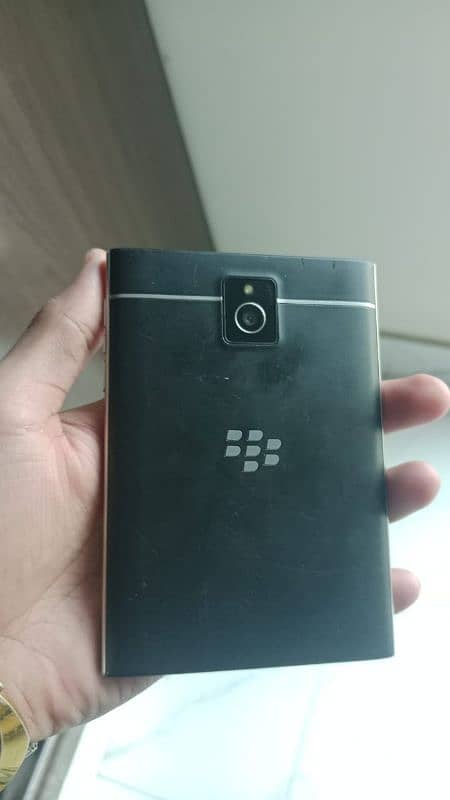 blackberry passport 1