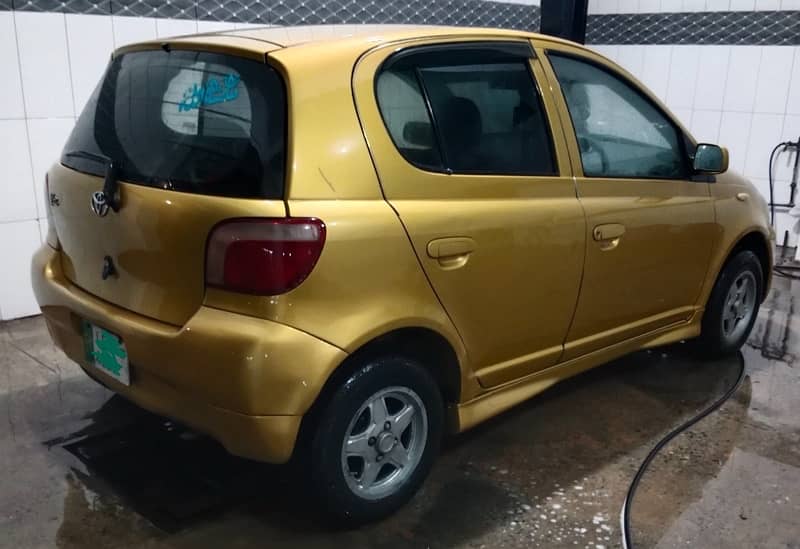 Toyota Vitz 1999 2