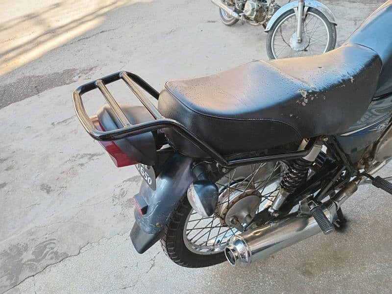 suzuki gs 150 2