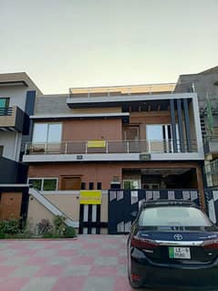 Size 35x70 Brand New Double Store Luxury House For Sale IN G-13 Income Rent 2.50 k