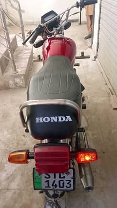 HONDA CD 70/ PUNJAB NUMBER DOCUMENTS ALL CLEAR LOCATION G-15 ISLAMABAD