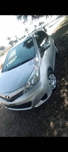 Toyota Vitz 2016