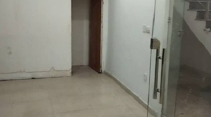 4 Marla Basment Office For Rent In DHA Phase 1,Block K, Lahore. 6