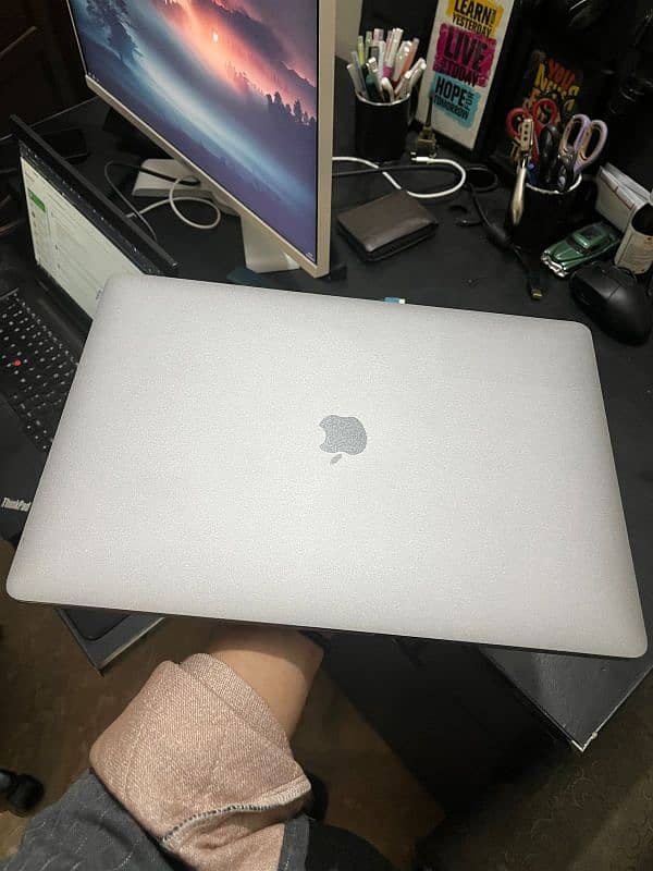 Macbook Pro 2019 1