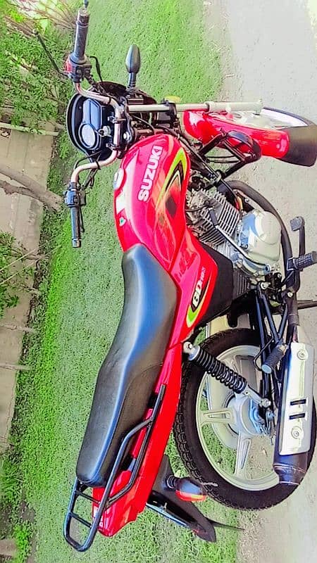 Suzuki 110  new condition total jenian mailig original 1