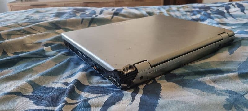 old lenovo laptop with core 2 duo 4