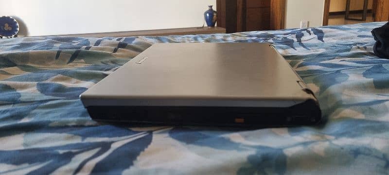 old lenovo laptop with core 2 duo 5