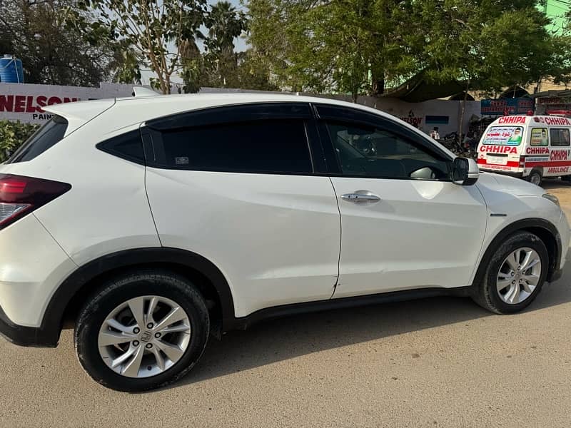 Honda Vezel 2014 6