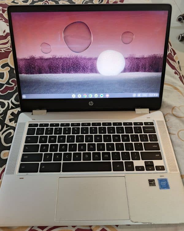 Hp chromebook for Sale (Touch screen+ 360 rotation) 4