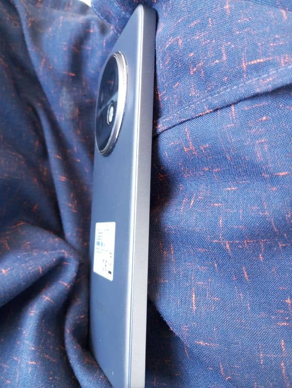 Realme 13 plus12/256 for sale full. lush. cndtion with 10months warranty 3