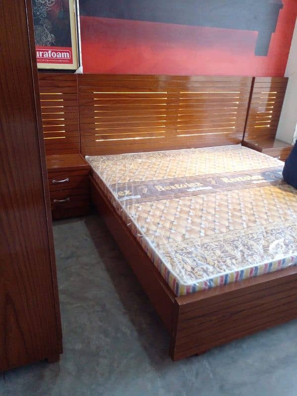 bed set / king size bed / wooden bed / queen bedset / fency bed set / 9