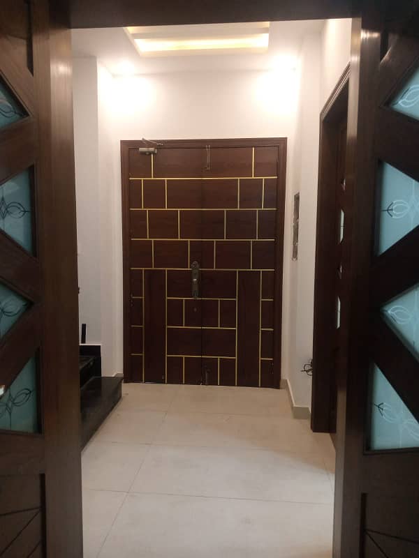 10 Marla House For Sale In Paragon City Lahore 24