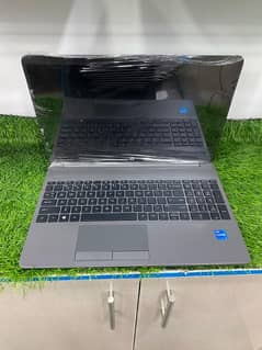 HP 250 G8 core i5 11th Generation 8GB ram 256GB ssd screen 15.6 numpad