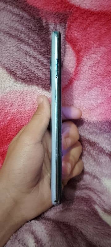 Infinx note 7 condition now 10/9. ⁵ 6gb 128gb 1