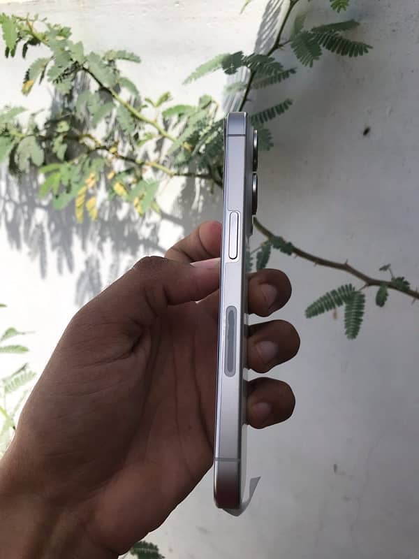 Iphone 15 Pro 256GB Non Pta JV 1