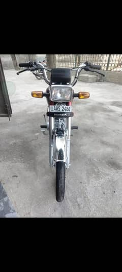 honda CD 70 2025 Oct ma le ha 1800 km use ha