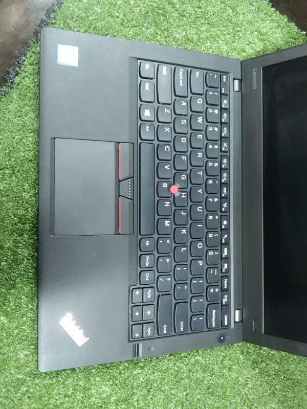 Laptop Lenovo Thinkpad x270 4