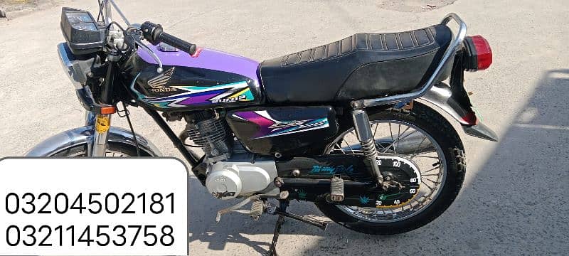 United 125 2019 model first owner Bio matric Available petrol average 2