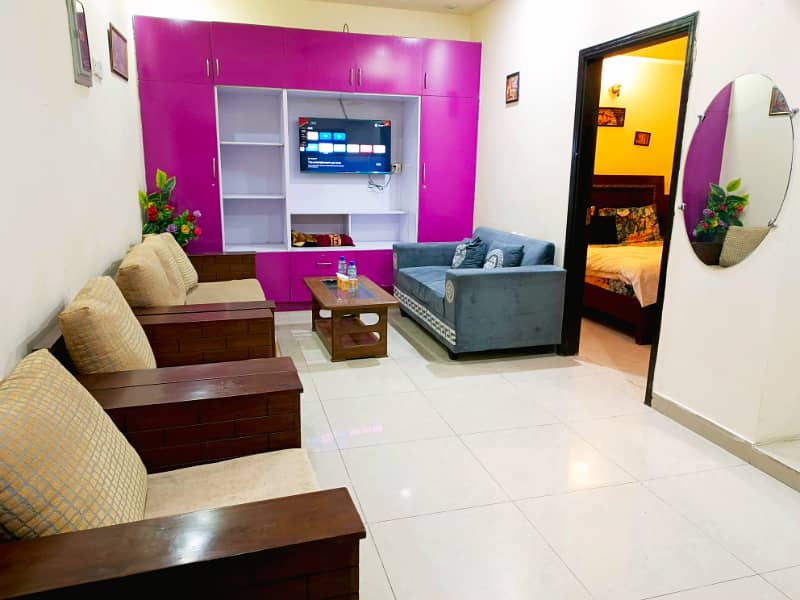 Luxury 1Bed With Tv Lounge For Rent Perday weekly monthly basis 3