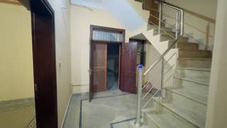 7 Marla Ground Portion Available For Rent In Lalazar Collony Sialkot