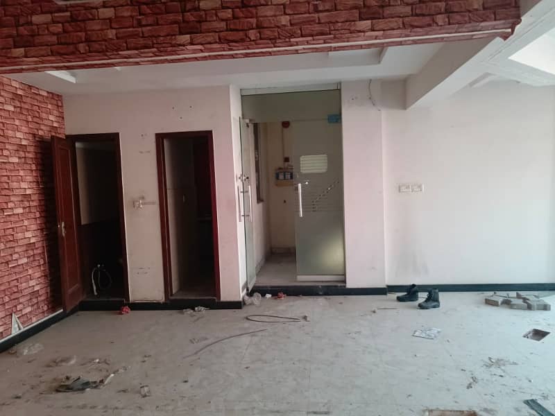 4 Marla 1st Floor Office For Rent In DHA Phase 1,Block K, Lahore. 7