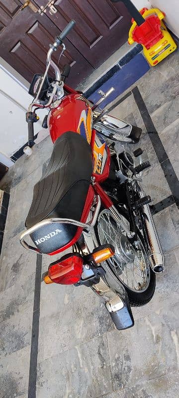 Honda 70 2024 model Islamabad no for sale 2