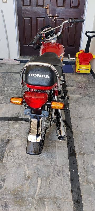 Honda 70 2024 model Islamabad no for sale 3