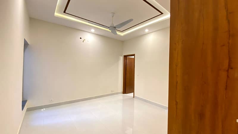 8 marla beautiful designer house available for sale in Faisal town block A 15