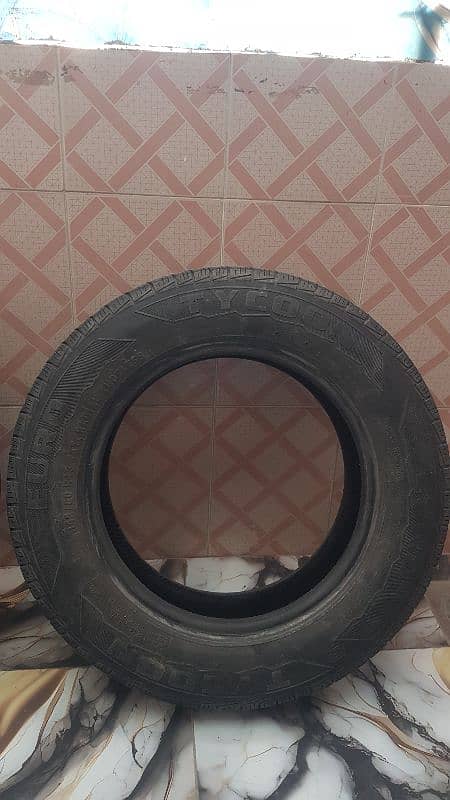 Aulto tyres 13 num for sale. 2