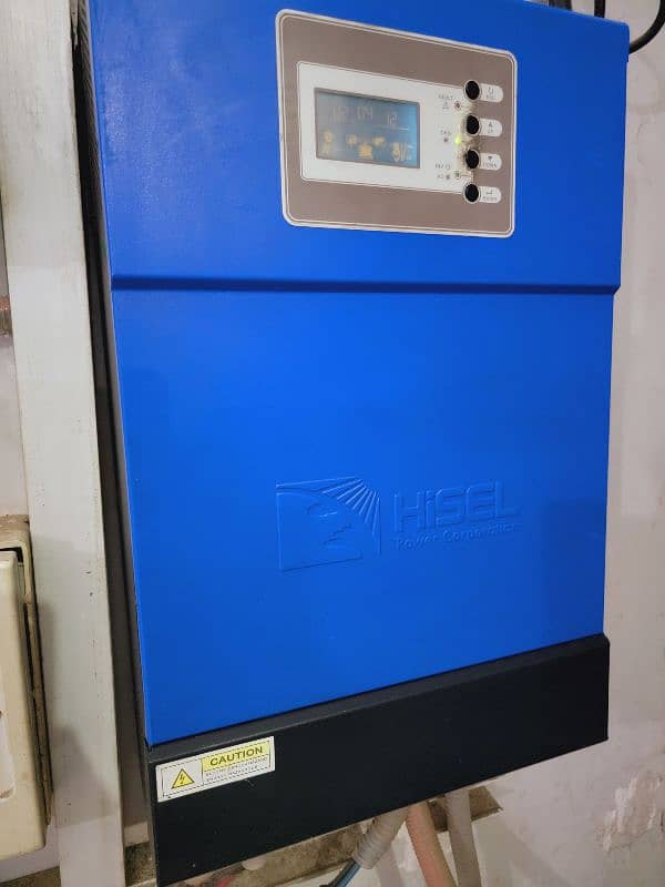 5KVA SOLAR INVERTER IN GOOD CONDITION 2