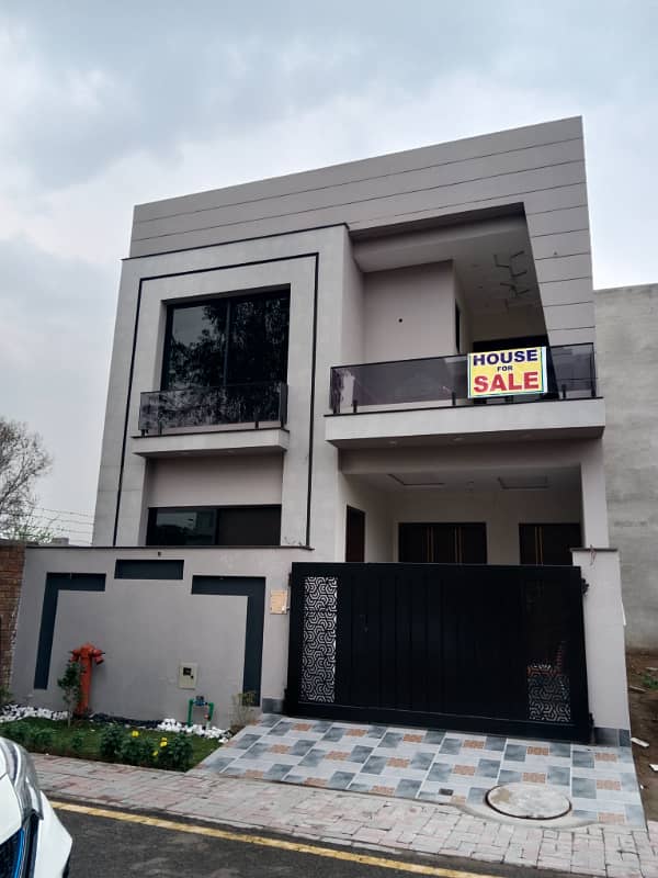 5 MARLA BRAND NEW HOUSE FOR SALE IN K BLOCK, DREAM GARDENS LAHORE. 26