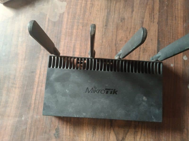 RB4011i mikrotik 1