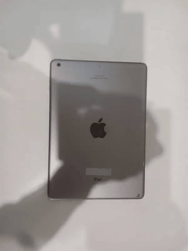 iPad Air 16 GB 0