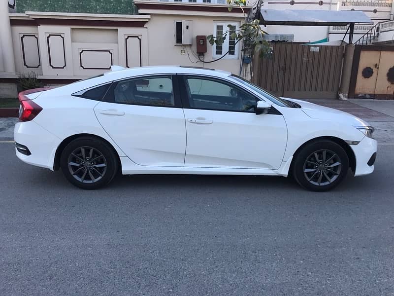 Honda Civic Oriel 2019 6