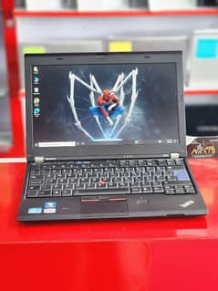 Lenovo x220 i5 2nd generation ram 4gb HDD 320gb