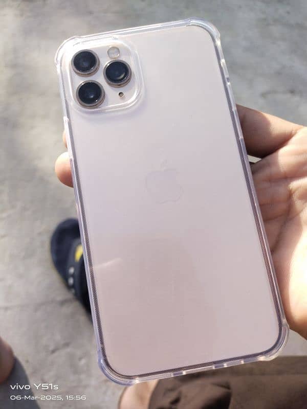 iPhone 11pro 0