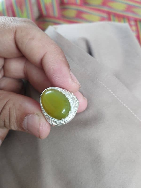 Premium Greenish-Yellow Aqeeq Silver Ring 0