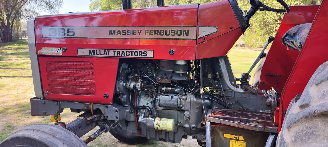 Massey Ferguson Tractor (For Sale ) 4