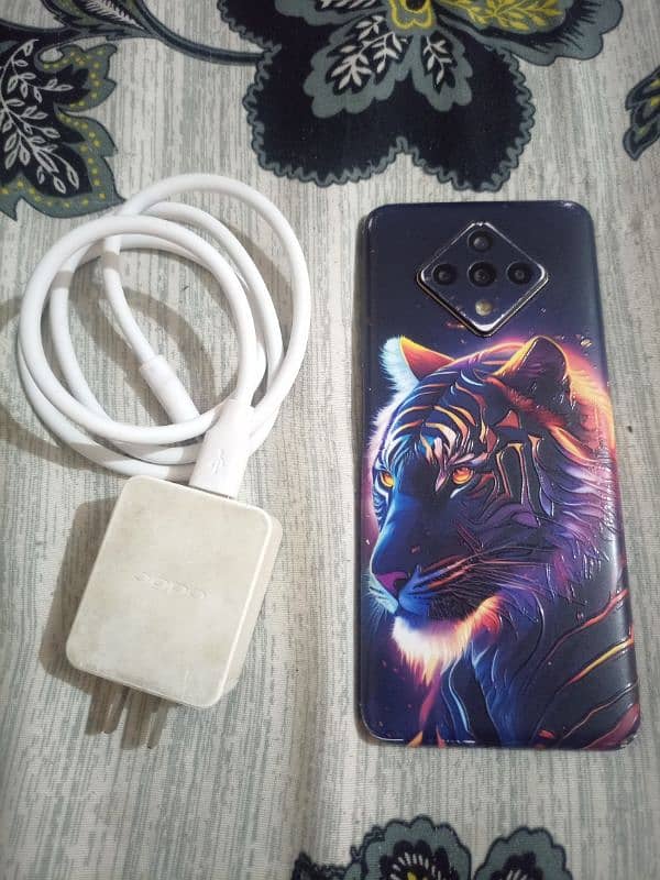 Infinix Zero 8 All Ok 8Gb/128Gb G90T With Charger 0