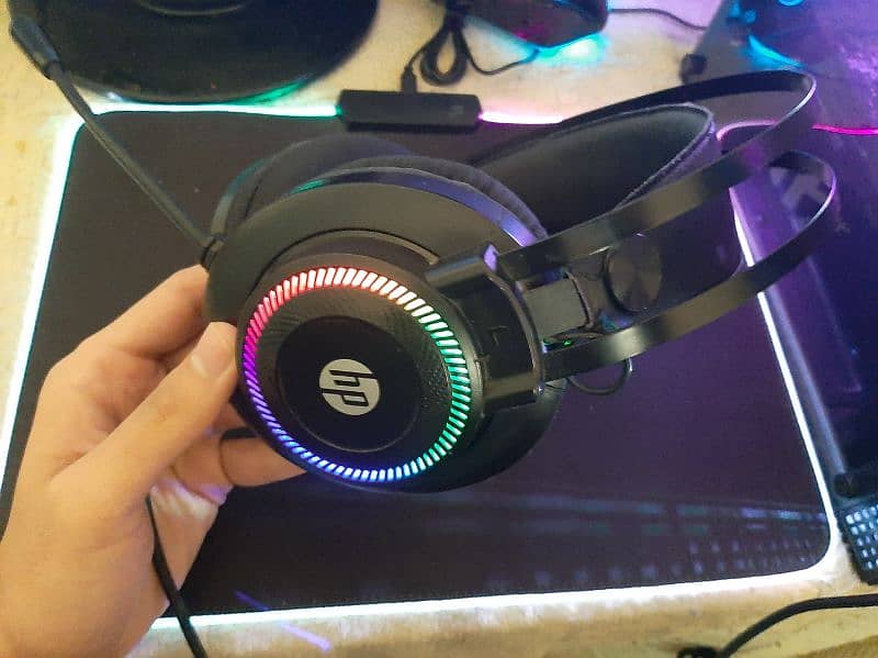 USB Gaming Headphones with free external mic 2