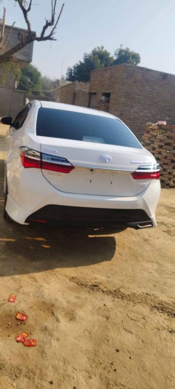 Toyota Corolla Altis 2022 5