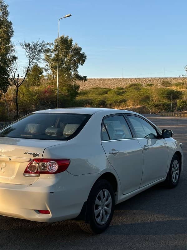 Toyota Corolla 2014 4