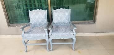 2 bedroom chairs