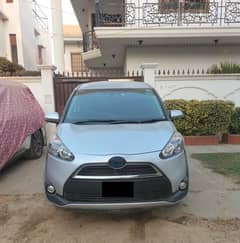 Toyota Sienta G Hybrid 2017 Full Option