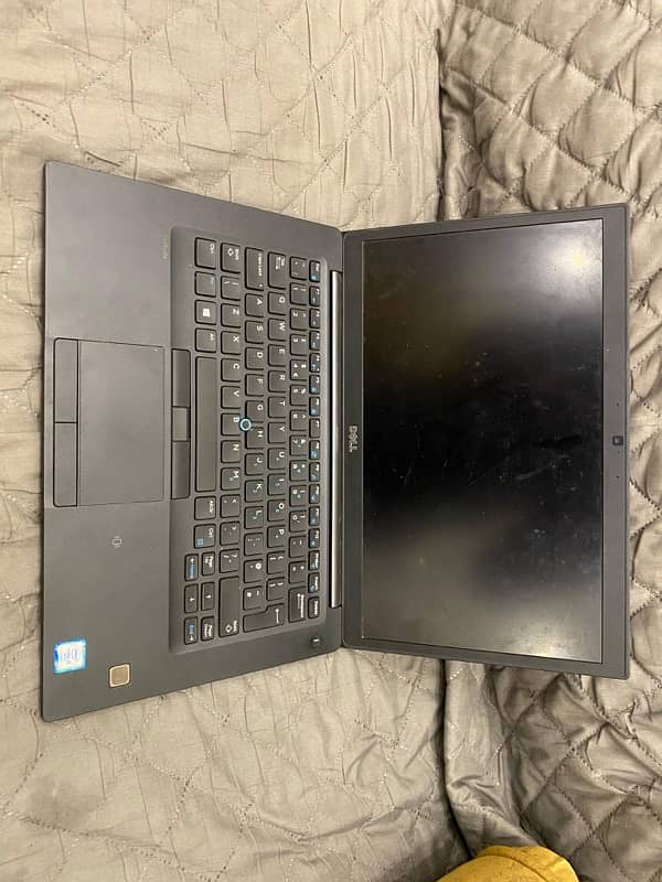 Dell laptop Latitude i7 6th generation 8/256gb 7