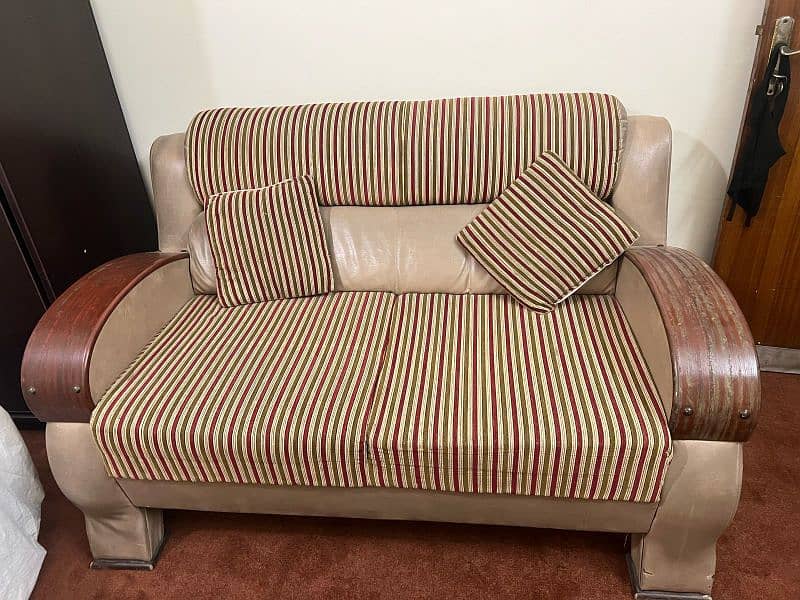 6 seater Sofa Set + table + 2 seater for sale 5