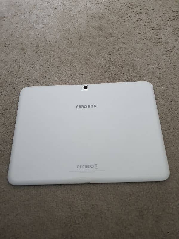 Samsung galaxy tab 4 New condition 5