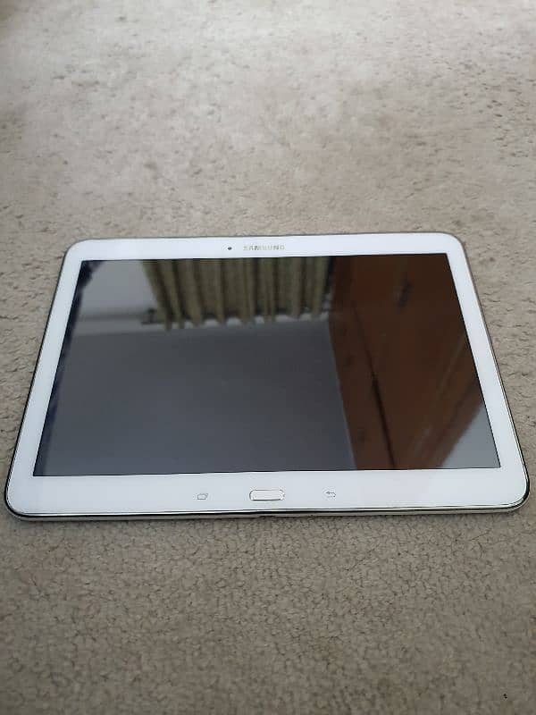 Samsung galaxy tab 4 New condition 6