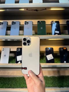 iphone 13 pro max.              11,12,13,14,15,16