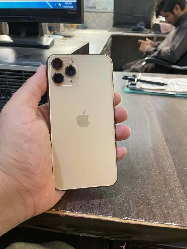 iPhone 11pro 64gb non pta factory unlock condition 10/10 all okay 0 5